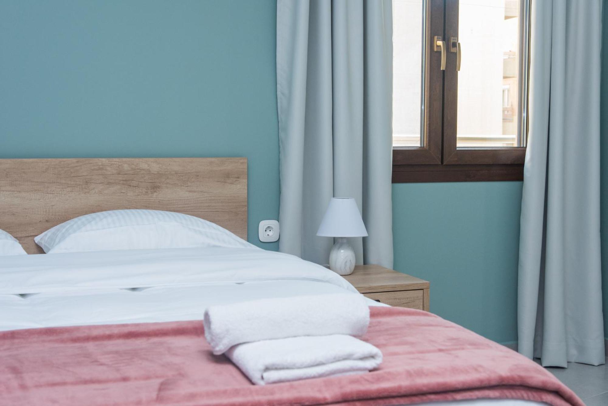 Comfy & Modern Apartment In The Heart Of Heraklion Bagian luar foto